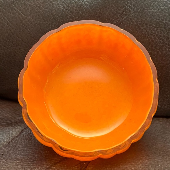 White Barn Glass Pumpkin 3 Wick Candle Holder with Metal Lid - Picture 11 of 13